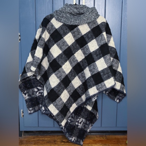 Anthropologie Wintertide Poncho One Size Reversible Wool Blend Lagenlook Hygge - Picture 3 of 7